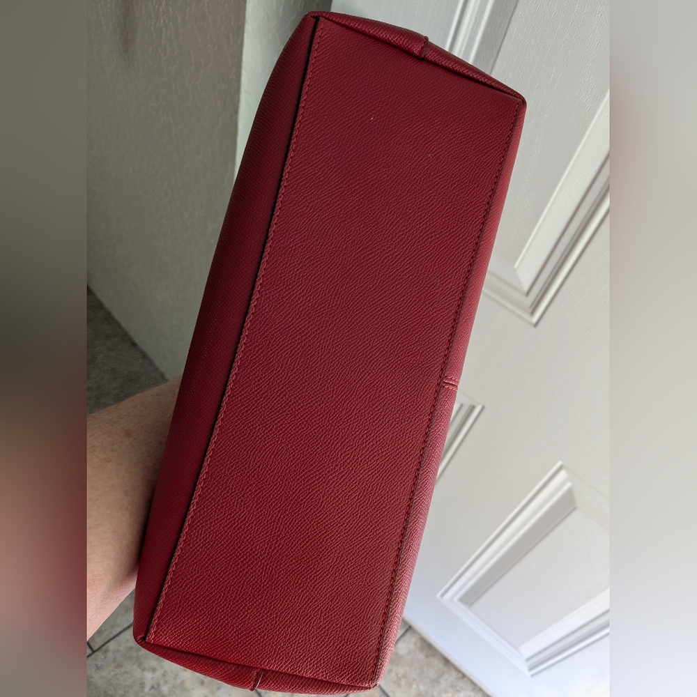 Coach Fiona Bag Red ♥️♥️♥️Like New No Call Outs 15.5 Wx 10.5 L EUC - Picture 8 of 10